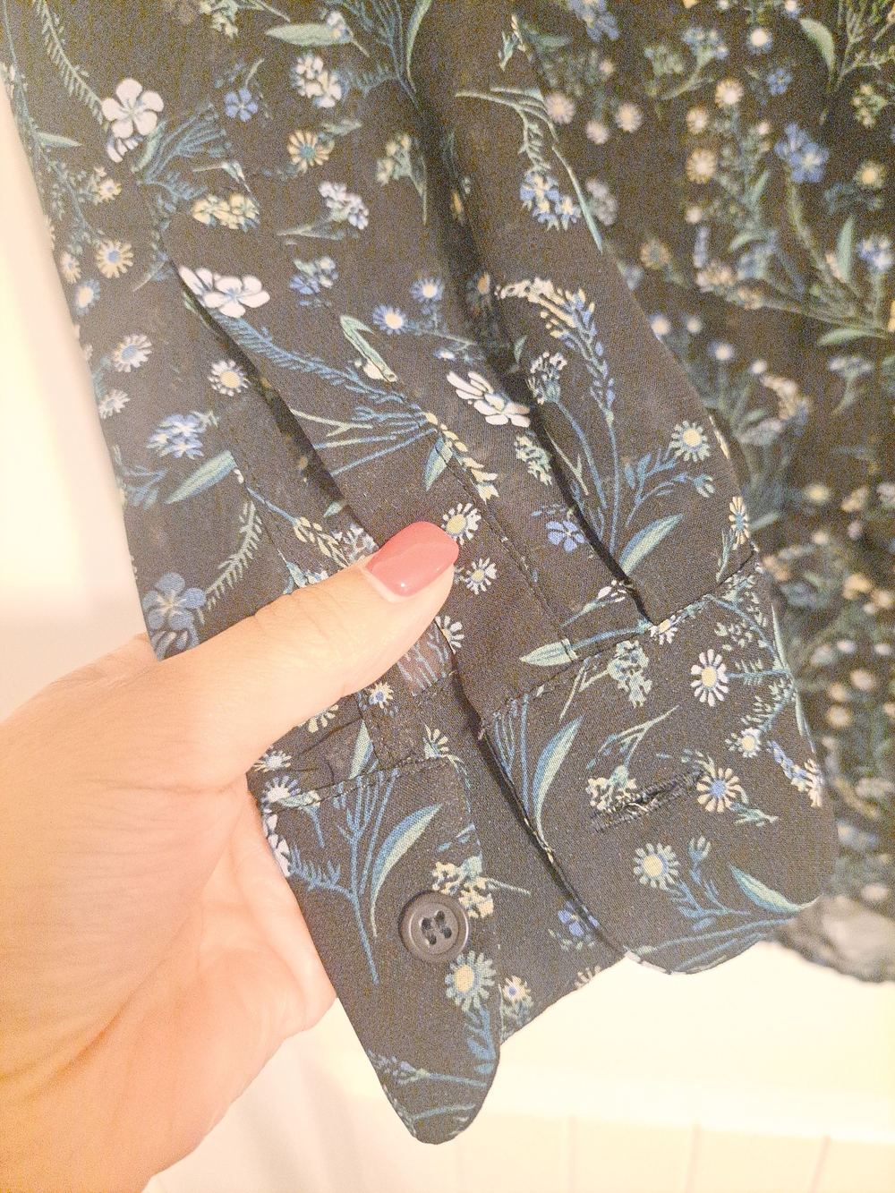Philosophy Navy Sheer Floral Button-Up Blouse with Blue & Cream Accents - Picture 4 of 9